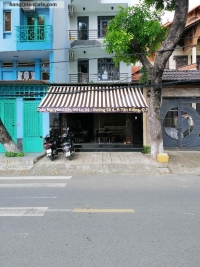 Cần sang quán cafe vị trí đẹp đang KD tốt giá 70 triệu trên Đường số 4, Q7.