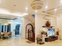 Cho thuê biệt thự Nam Thông 1 - Phú Mỹ Hưng, Quận 7, HCM DT 11x18m  giá 75tr TL LH: 0905771366