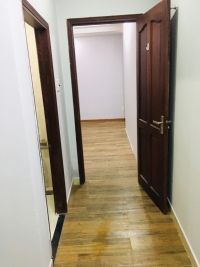 Cho thuê căn hộ 55m2, 1PN, 2 toilet ngay Vòng xoay Lăng Cha Cả, Tân Bình.