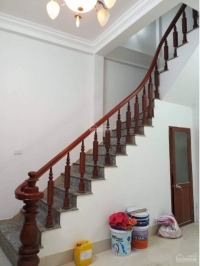 Bán ngôi nhà phố Văn Cao, Liễu Giai, Ba Đình, 5 tầng, ngõ ôtô giá 5 tỷ 6